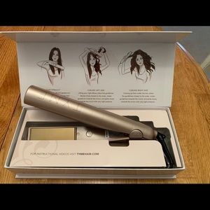 Brand New Tyme Curling Iron